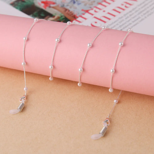 Glasögon kedja / Eyeglass Chain White Plastic Bead Pearl Heart Charm Eyewear Retainer