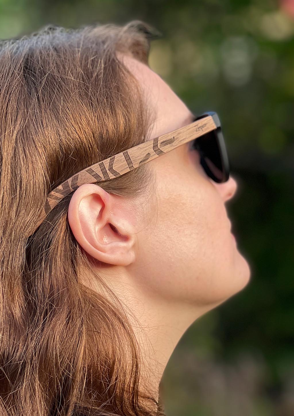 Solglasögon / Eyewood | Engraved wooden sunglasses - Viking Runes - Suomi